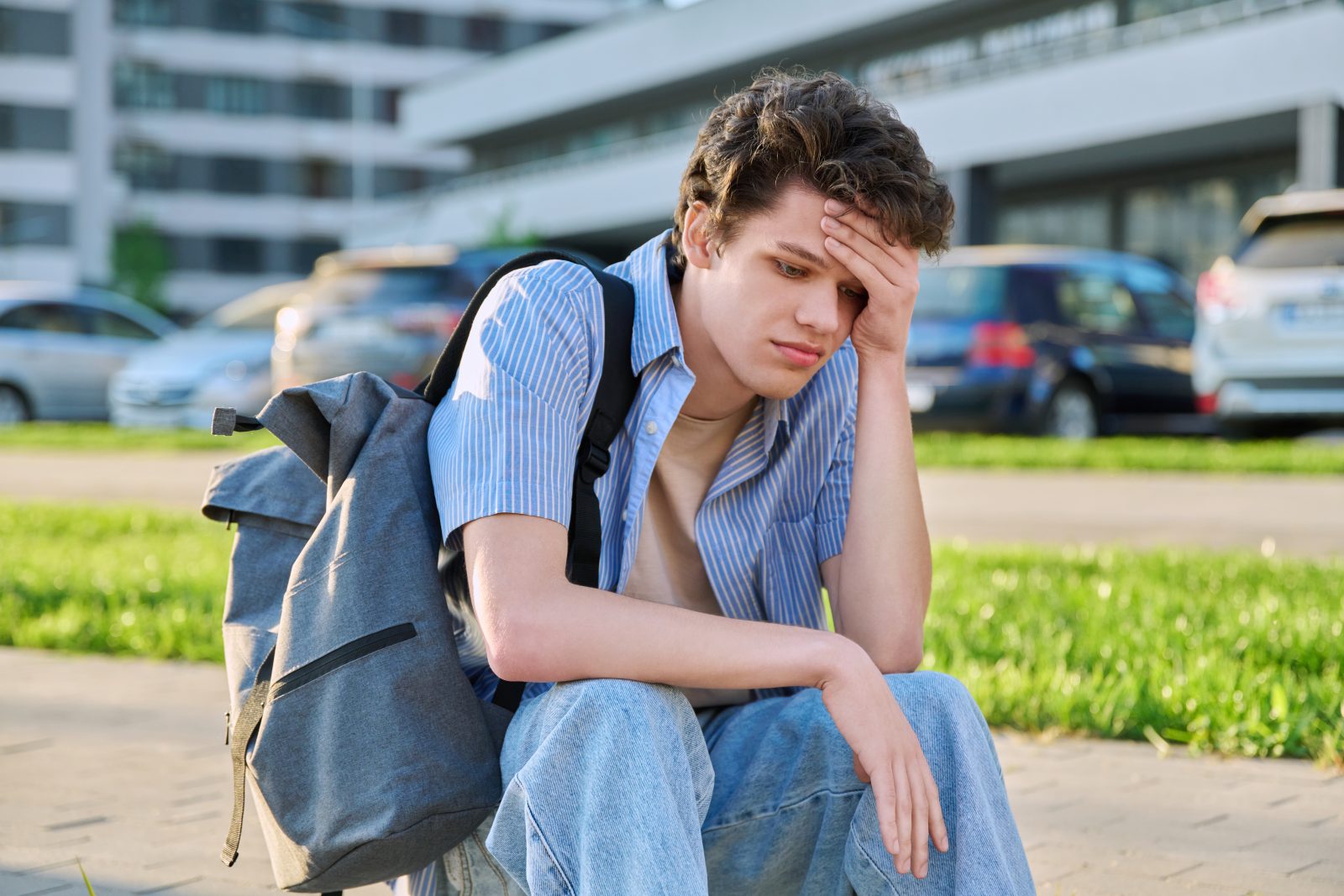 Trump “Banning” Low-Paying College Majors? What the New Loan Rule Actually Does