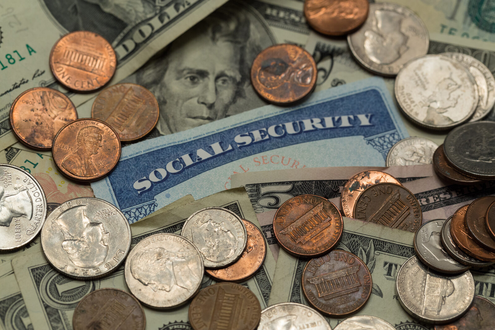 The 2027 Social Security raise could be around 3.5%: what it means if you’re a non-citizen
